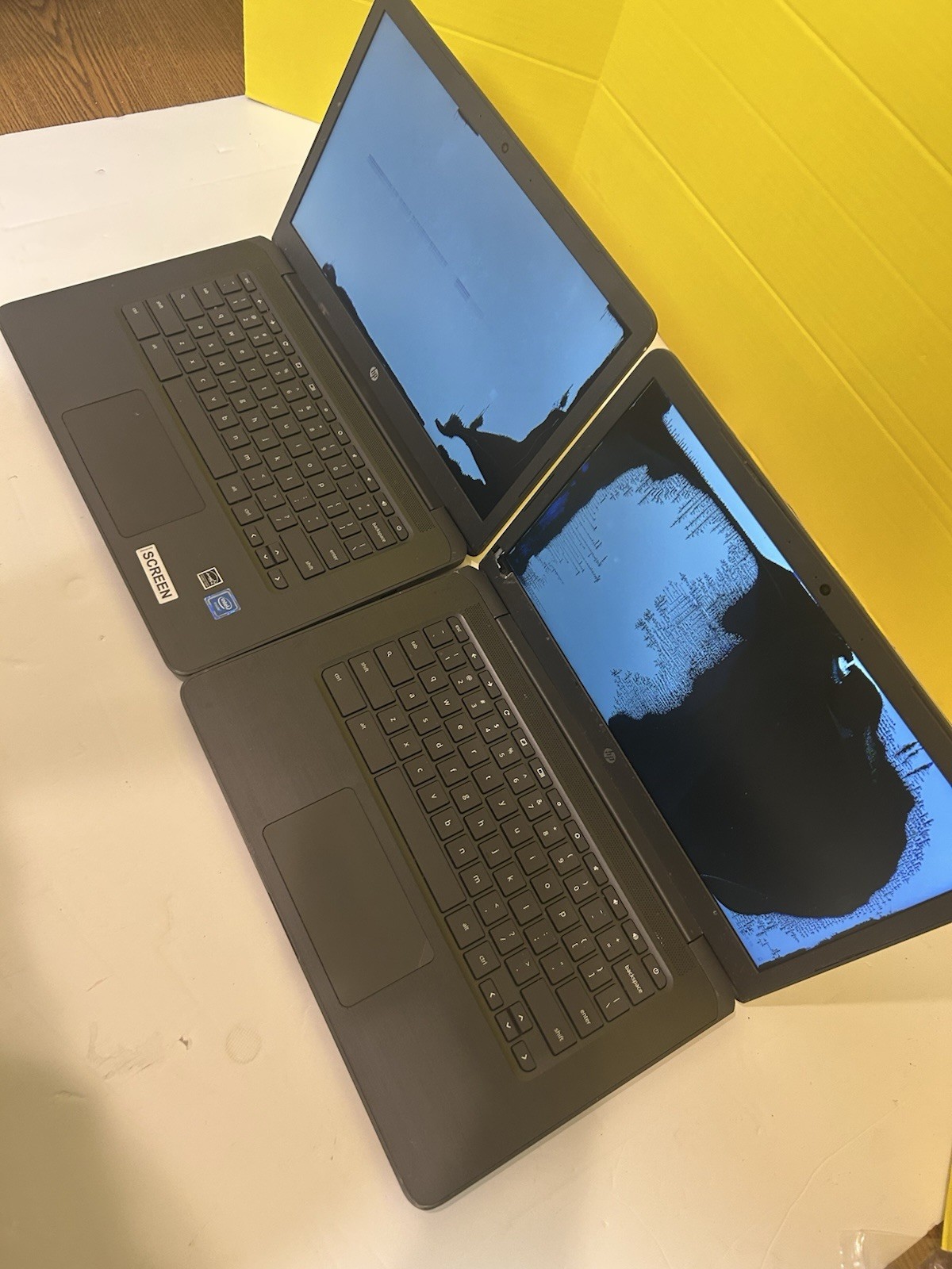 2x HP Chromebook 14 G5 Fully Functional Screen DETAIL