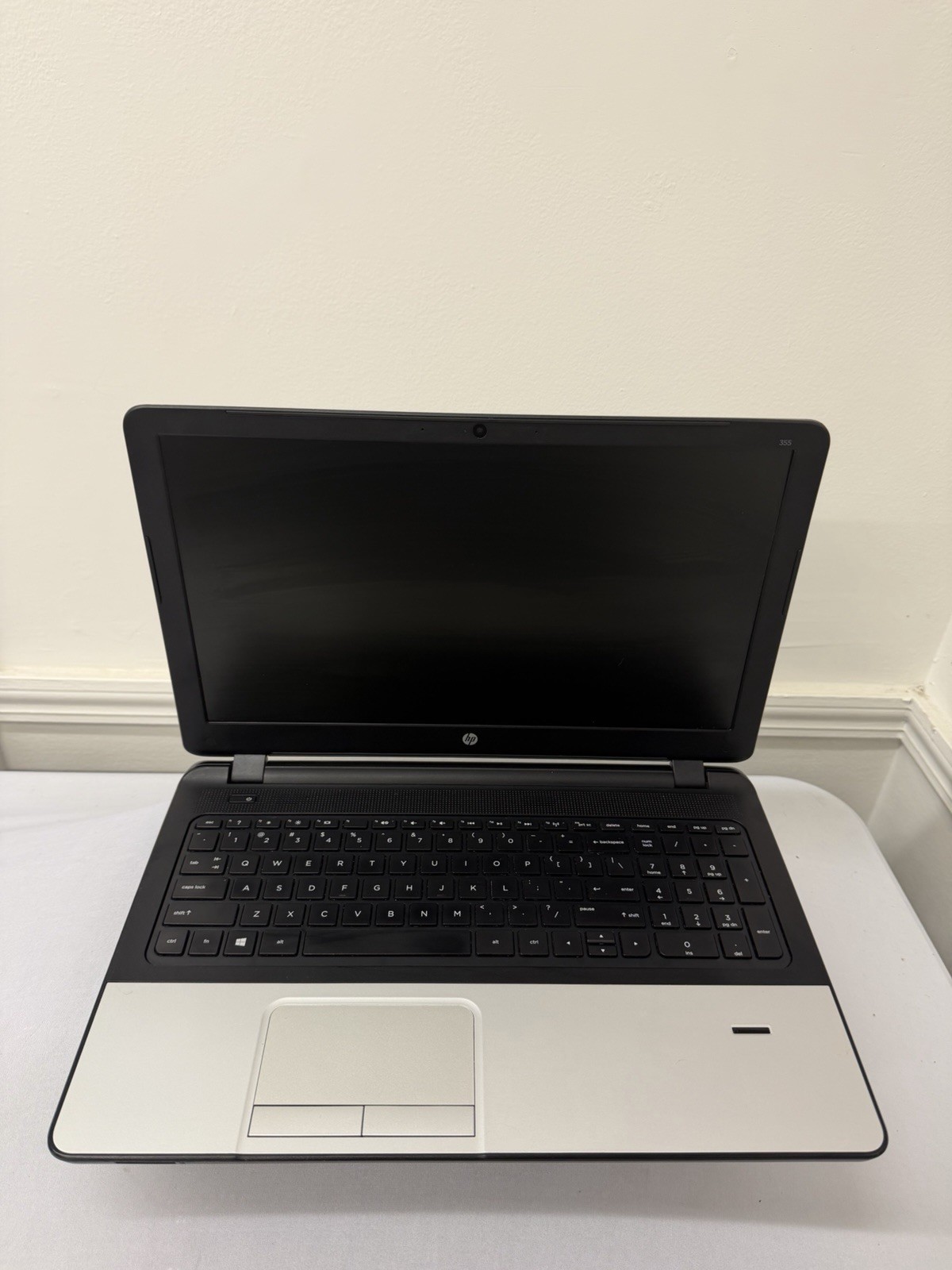HP Laptop 355 G2 – Good Screen – AMD A6-6310 – RAM 8 GB – Read Des