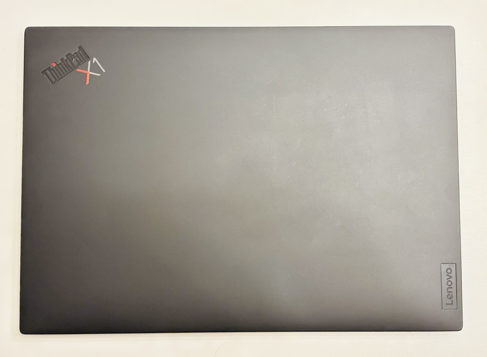 lenovo thinkpad x1 carbon gen 10 intel i5-1250p iris xe graphics 16gb 512gb nvme