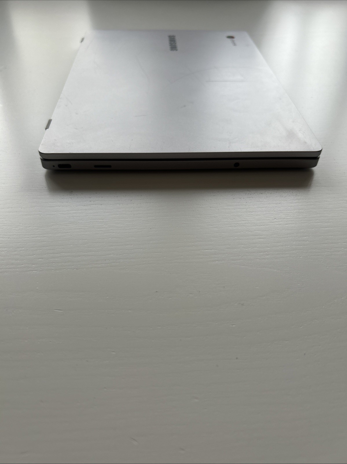 Samsung Chromebook 4 11.6 inch (16GB, Intel Celeron N4020, 1.1GHz, 4GB)