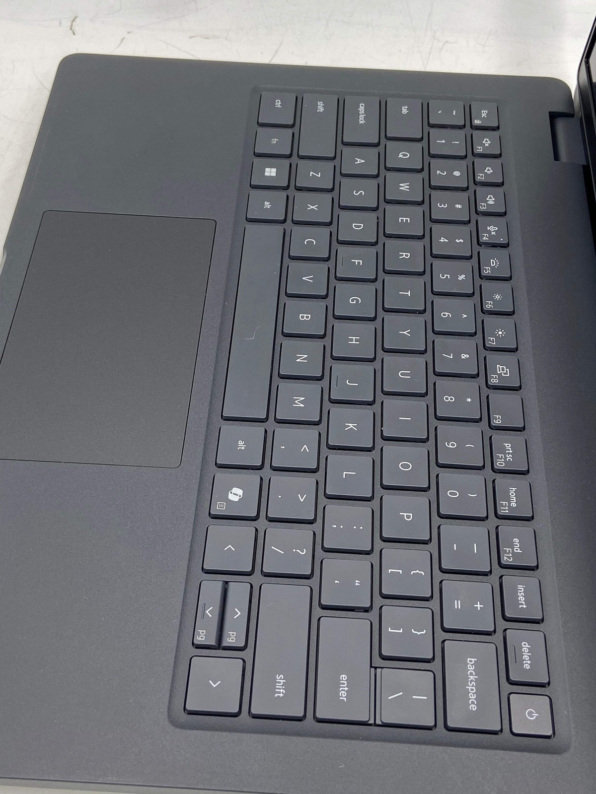 Dell Pro 14 Premium PC14250 FHD+ 14″ Core 3 100U / Core Ultra 7 Processor 1.2GHz