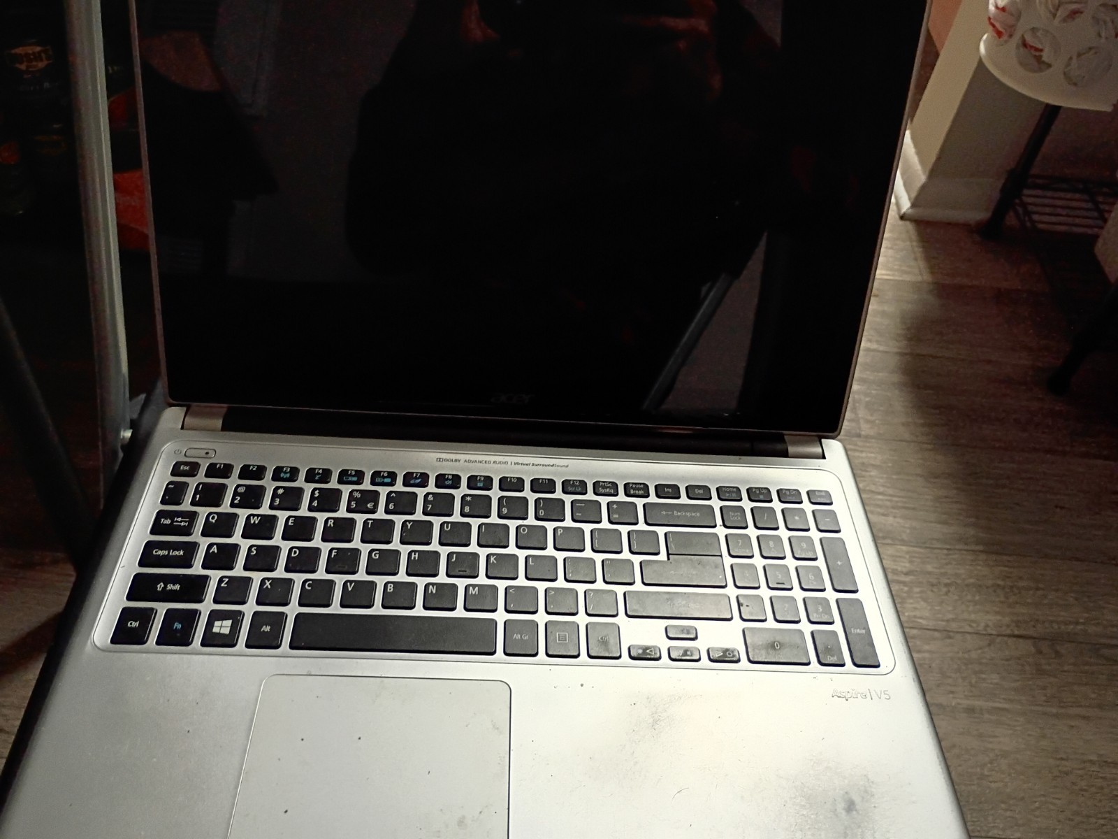 Acer Aspire V5 15.6″ Laptop – Intel Processor, No Charger, Untested