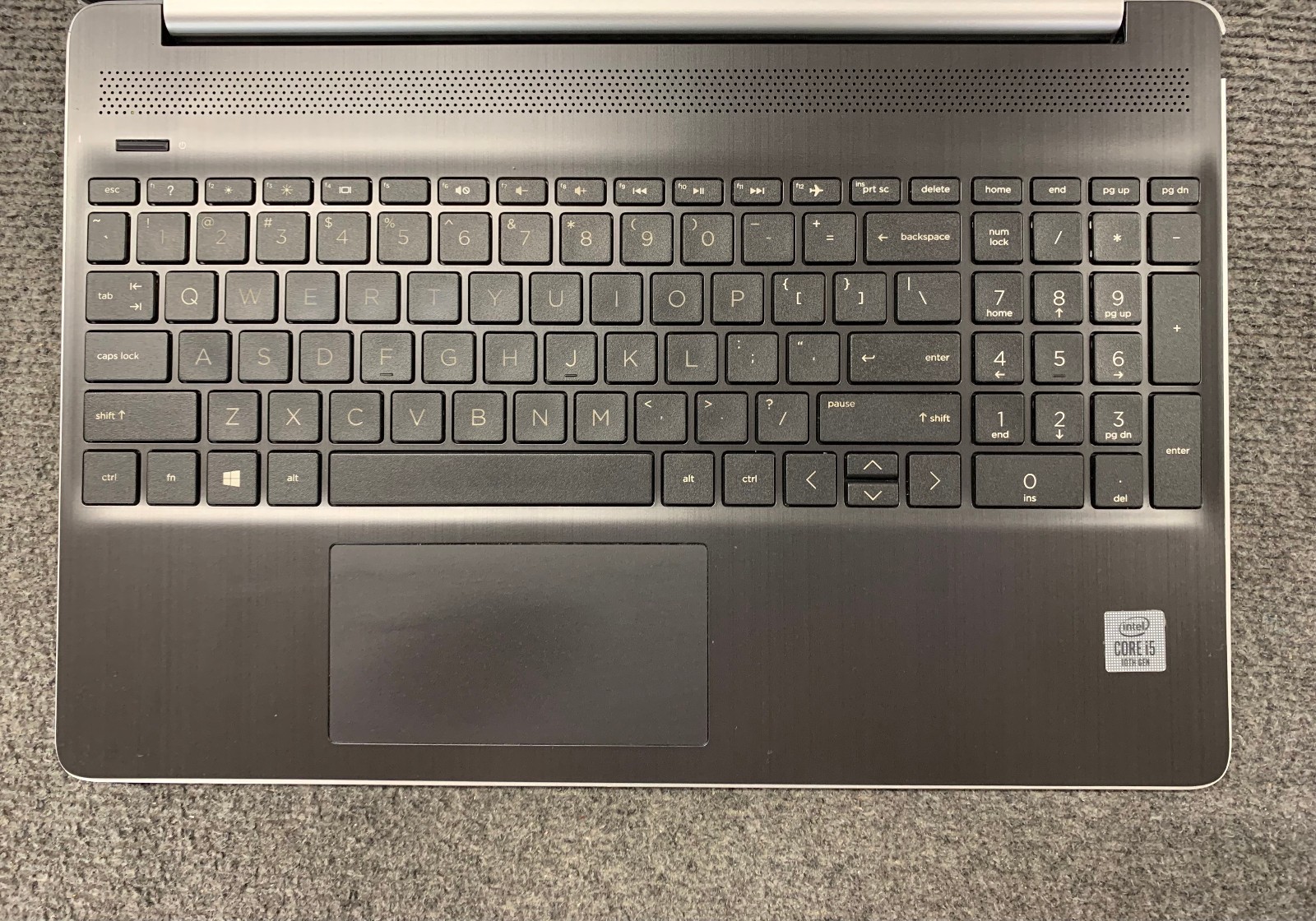HP 15t-dy100 15.6″ Laptop i5-1035G1, No RAM/Storage, Boots to BIOS