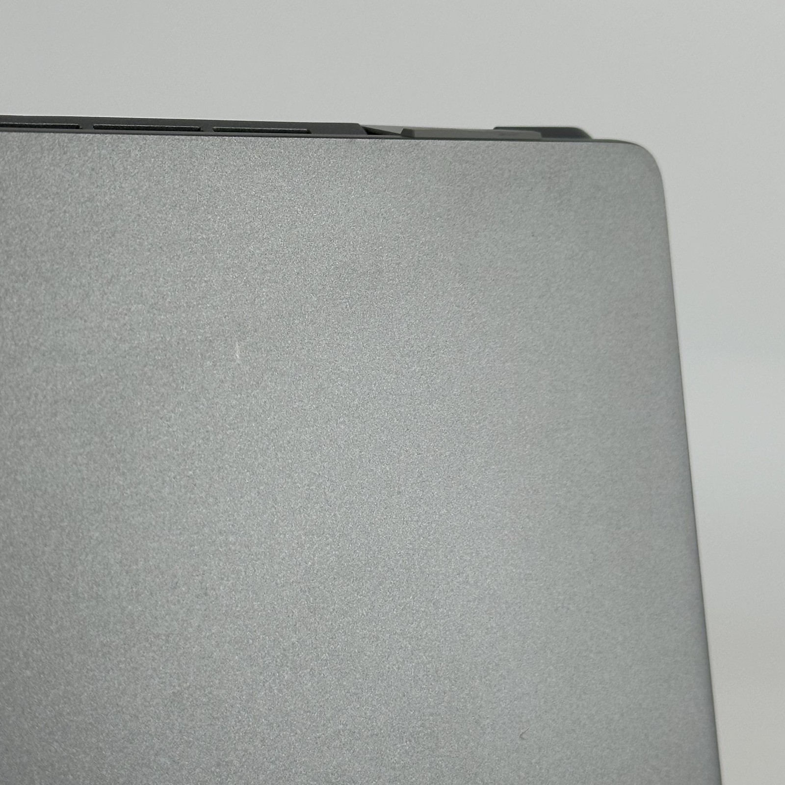 Dell Latitude 7440 14 Gray QHD+ TOUCH 1.8 GHz i7-1365U 32GB 512GB SSD Excellent
