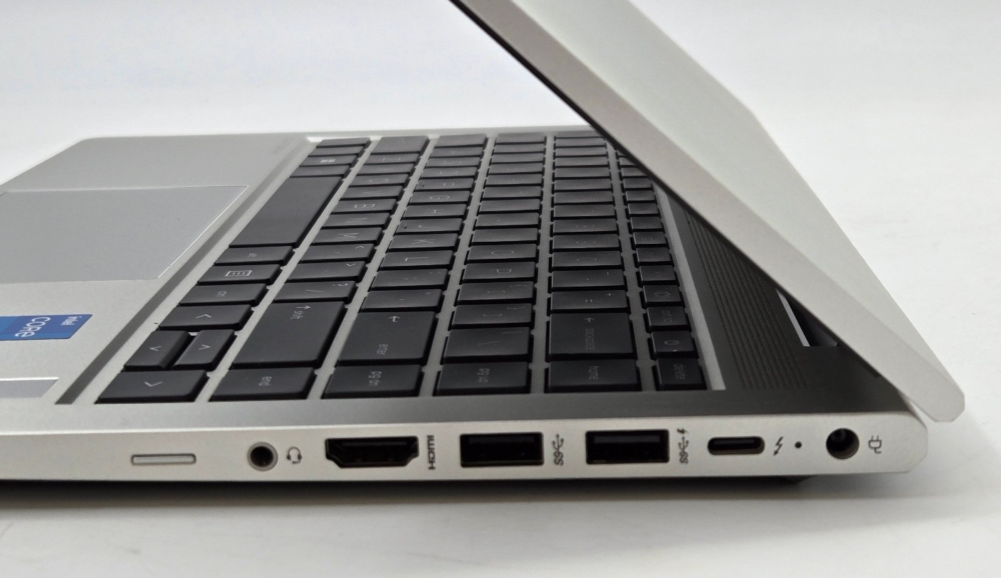 HP EliteBook 640 G9 Intel Core i5-12th 16GB Ram 256GB NVMe Win 11- Camera-HDMI.