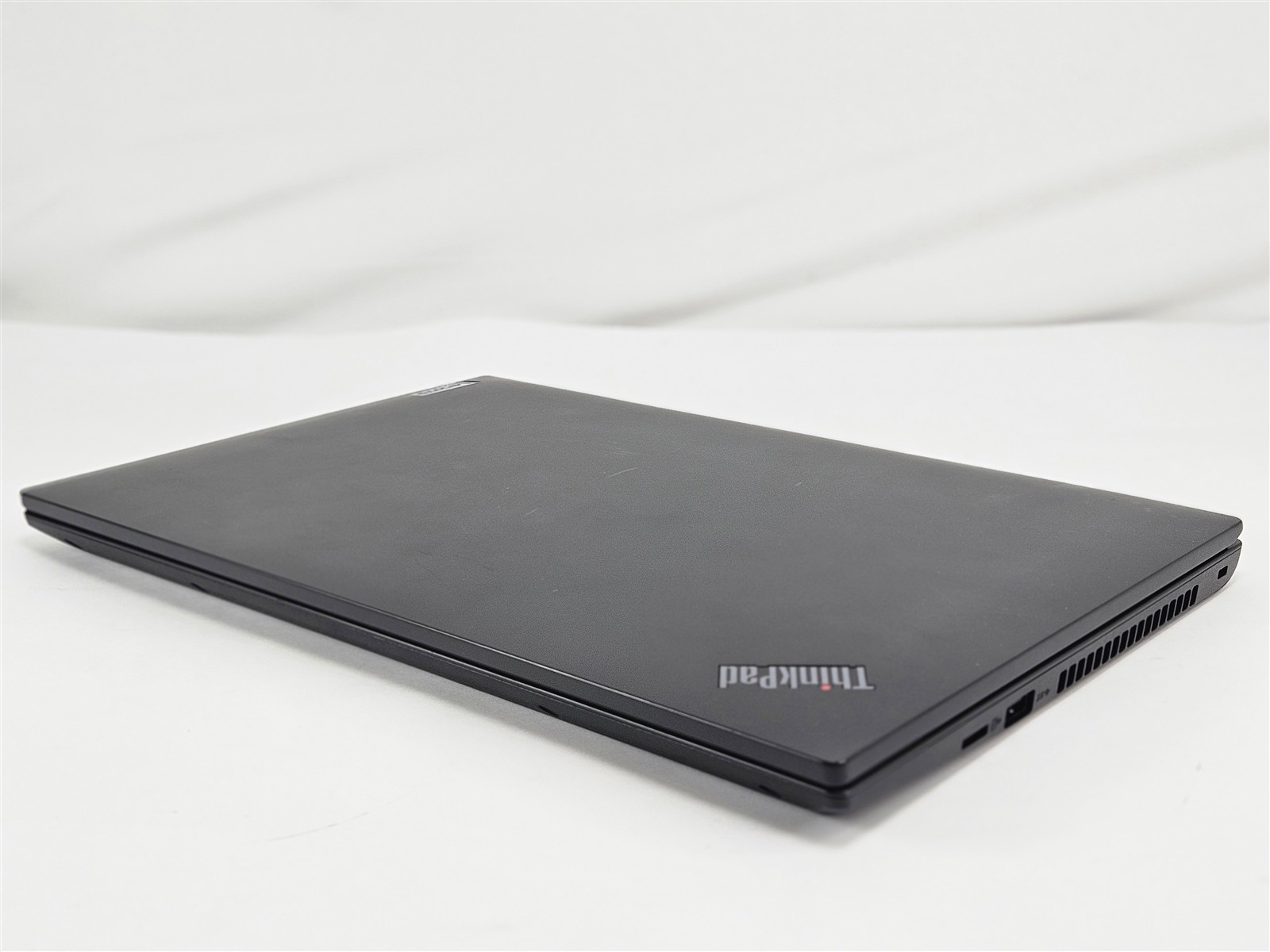 Lenovo ThinkPad L14 Gen 4 256GB SSD HDMI Wi-Fi 6E Ryzen 5 PRO 16GB