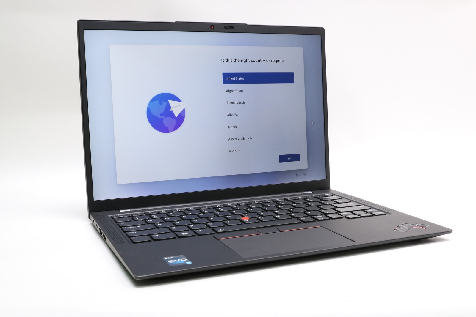 14″ Lenovo Thinkpad X1 Carbon Gen 10, i7-1260P, 16GB, 256GB SSD