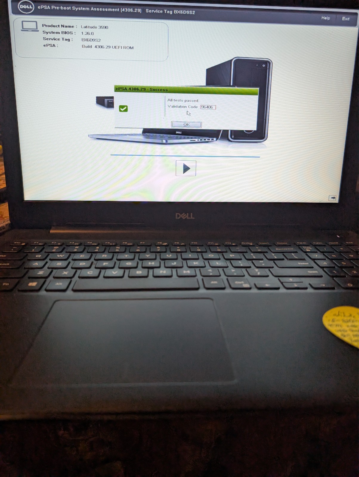 Dell Latitude 3590 Laptop, i5-8250U, 8GB DDR4. 256 GB NVMe, Wifi + BT, Win11 Pro
