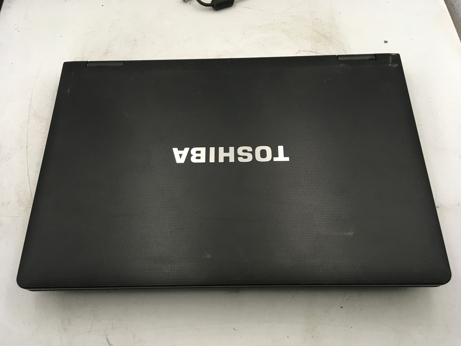 TOSHIBA TECRA A11 S3512 – FOR PARTS – INTEL CORE i3-370M – 3GB RAM – READ – BB
