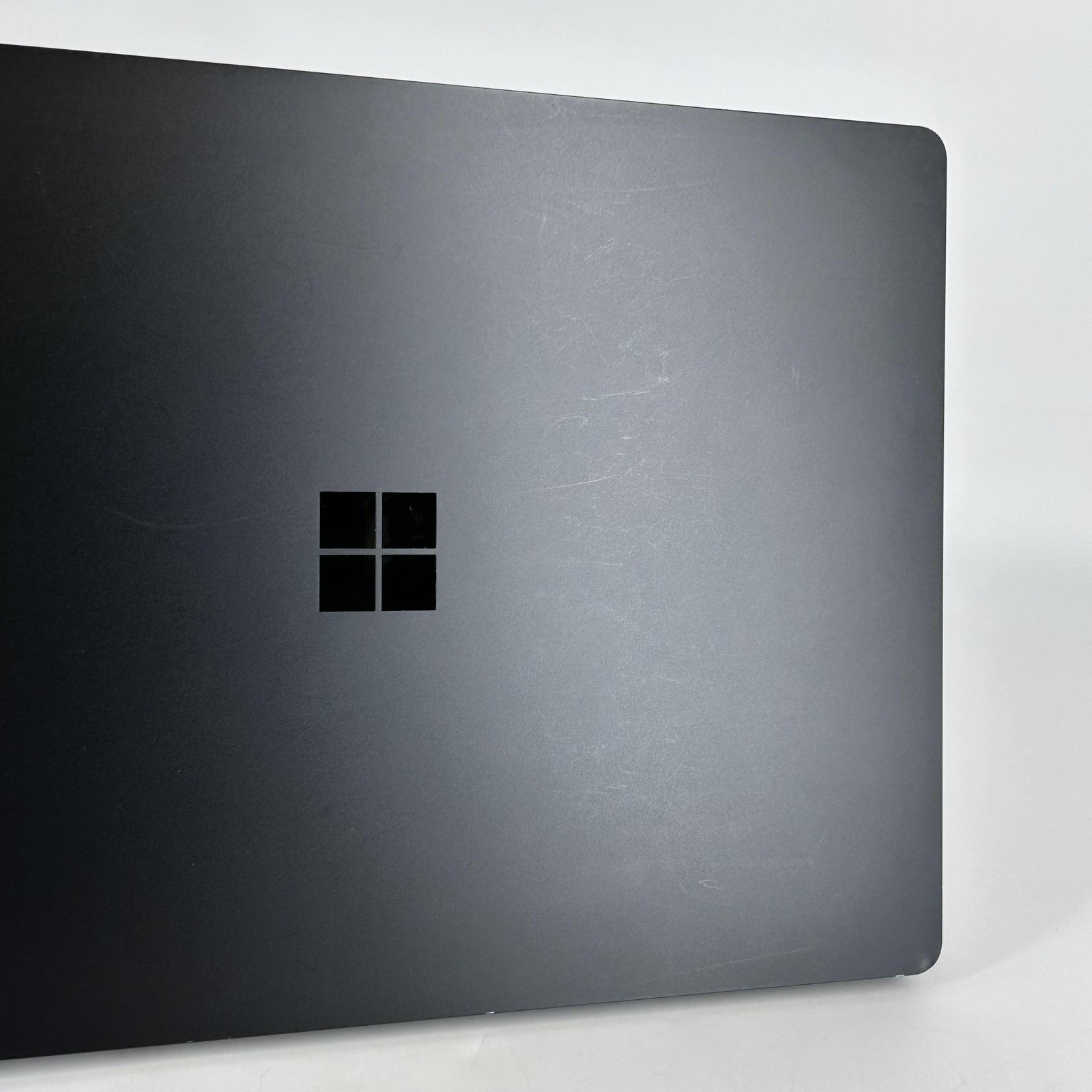 Microsoft Surface Laptop 3 13.5 Black 2K TOUCH i7-1065G7 1.30GHz 16GB 256GB SSD