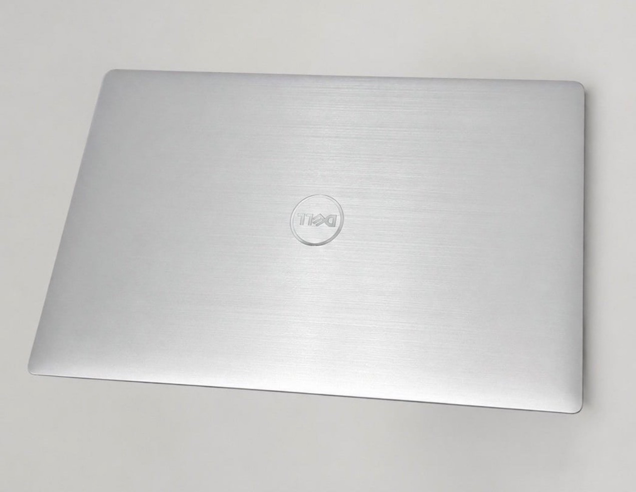 Dell Latitude 9520 Laptop 15” i7 16GB RAM 512GB SSD Windows 11