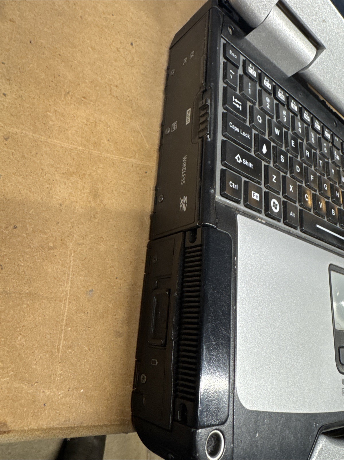 Panasonic Toughbook CF-31 – Intel i5 3320M – 8gb RAM – BAREBONES