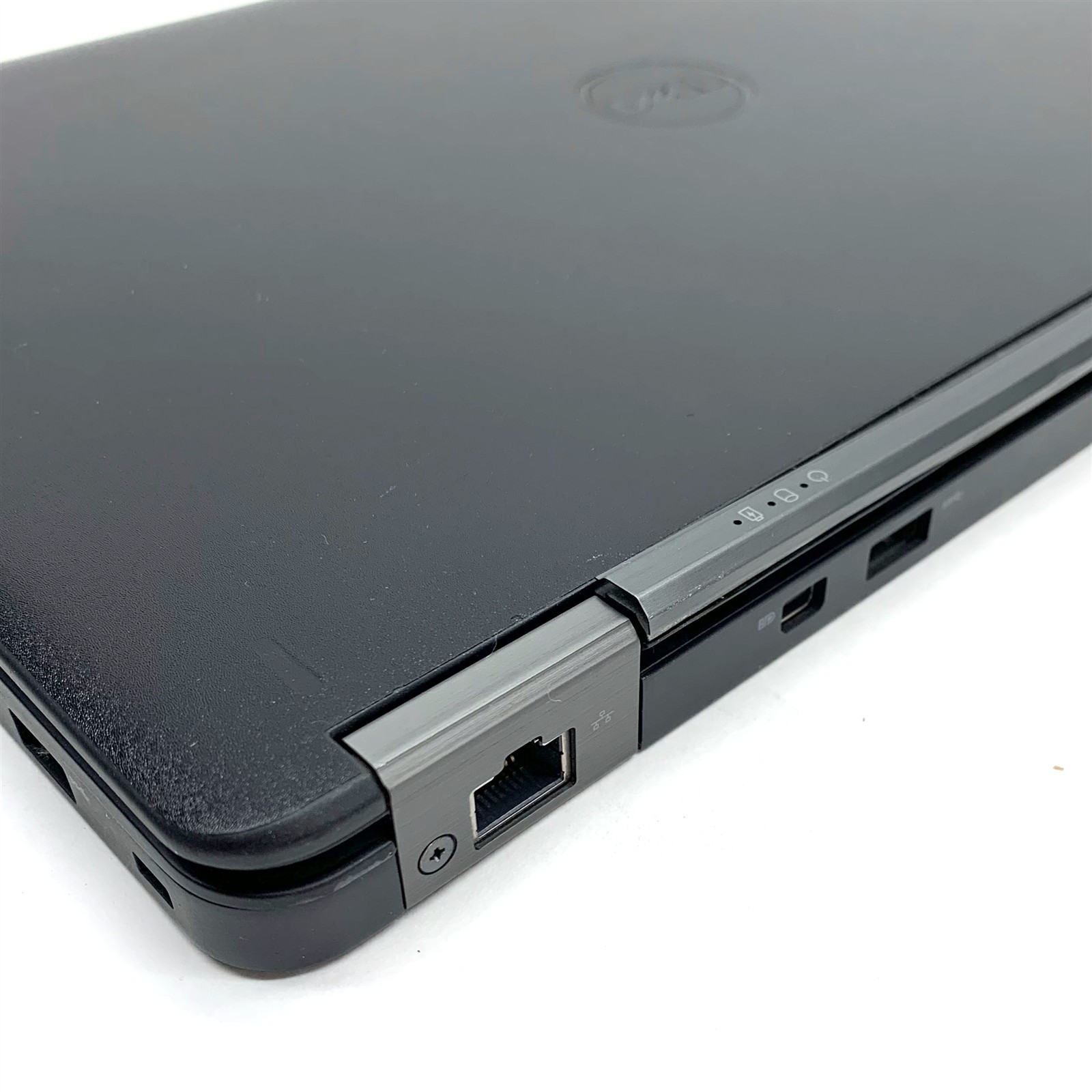 Dell Latitude E7450 14″ FHD Intel Core i5-5300U 2.3GHz 8GB 240GB SSD Windows 10