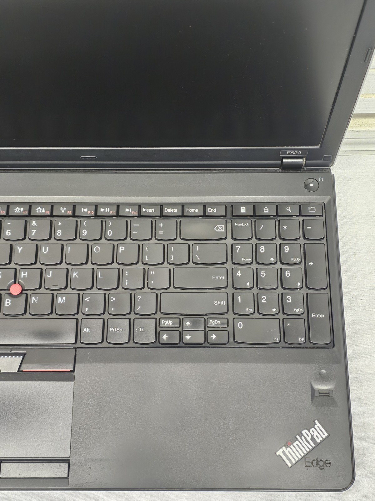 Lenovo ThinkPad E520 Laptop – i5-2410M – 8GB RAM – 80GB HDD – NO BATT READ DESC.