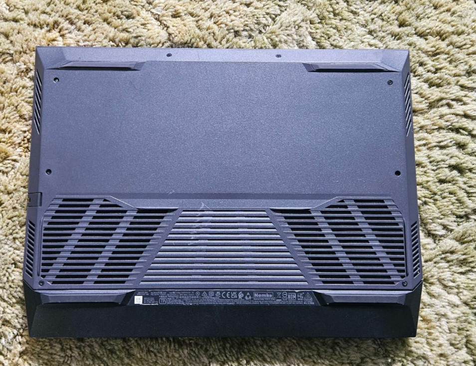 Dell G15 5525 15.6″ AMD Ryzen 7 6000 Series, 4.70 GHz, 16GB) Gaming Laptop
