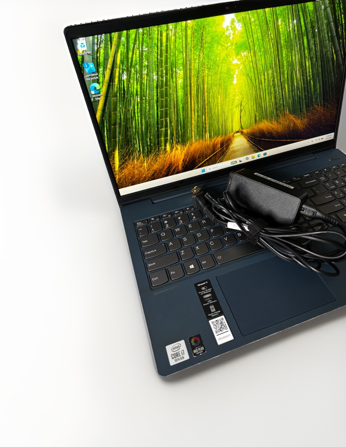 Lenovo IdeaPad 5 Touchscreen (15.6”) Intel i7-1065G7 12GB RAM/ 512GB SSD Win11
