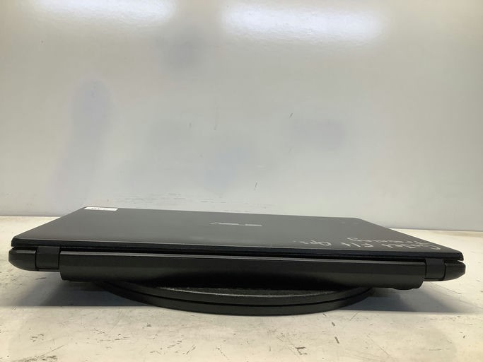 Asus X551CA-XS31 Intel i3-3217U 1.8GHz 4 GB NO HDD