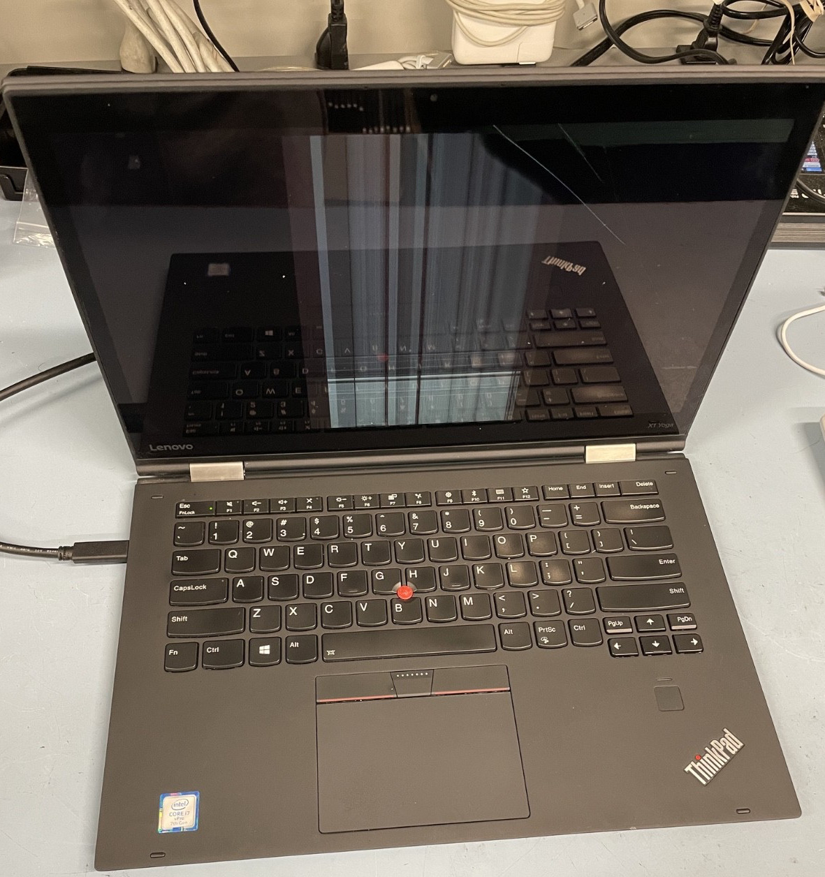 Lenovo X1 Yoga Gen 2 14″ Intel i7-7600U 2.80GHz 8GB NO SSD R90PJ4N9 *AS-IS*