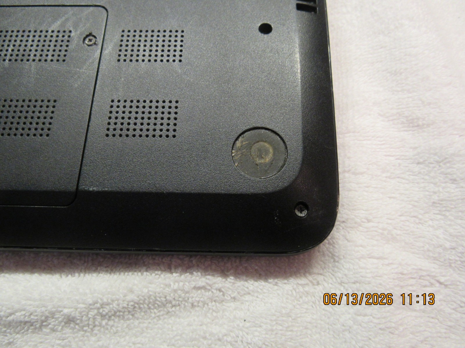 HP computer for parts No OS,No HD, No HD caddy, No charger, 4gb ram GOOD screen