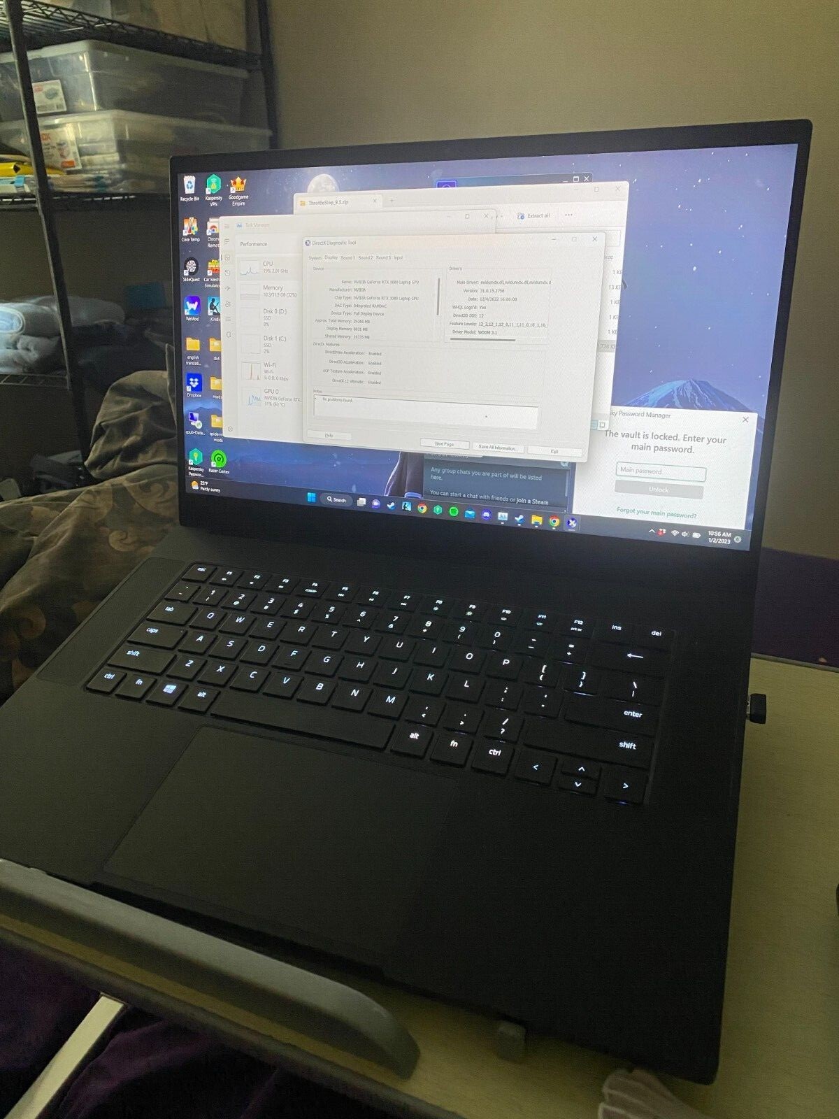 Razer – Blade 15 Advanced – 15.6″  RTX 3080- FHD-360HZ – Intel Core i7 – 32GBRAM