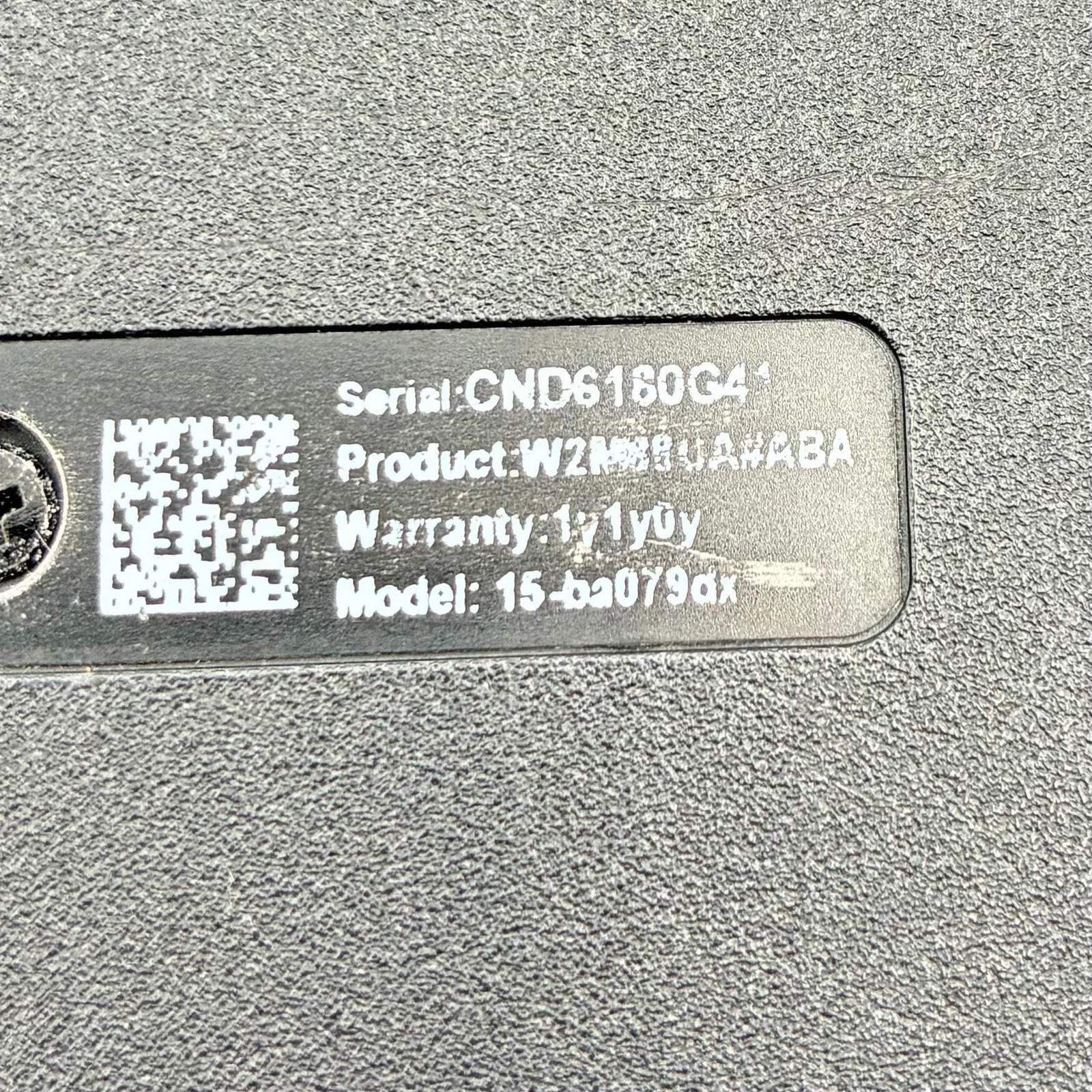 HP 15-BA079DX 15″ AMD A9 6GB 1TB Black BAD BATTERY