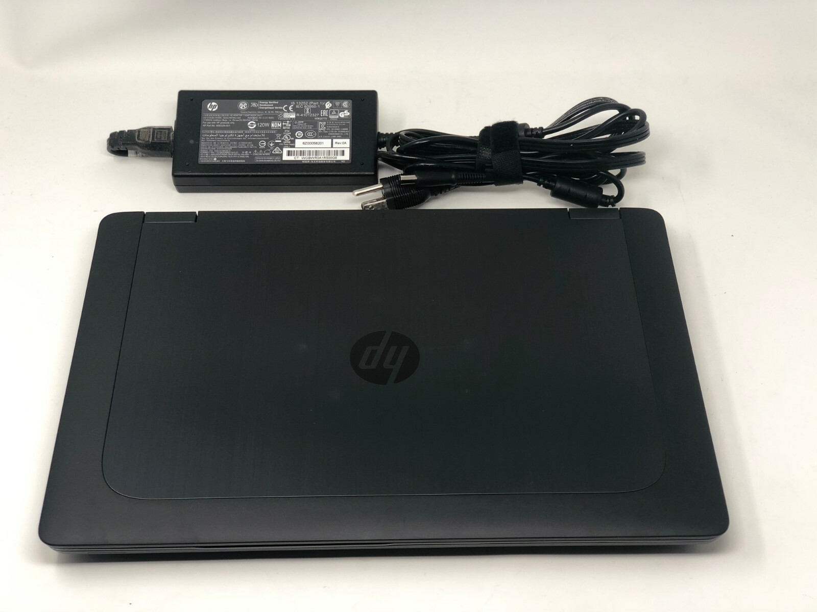 HP ZBook 17 17″ i5-4310M 2.7GHz 8GB 256GB SSD 1080p Win 10 K610m Gaming Laptop