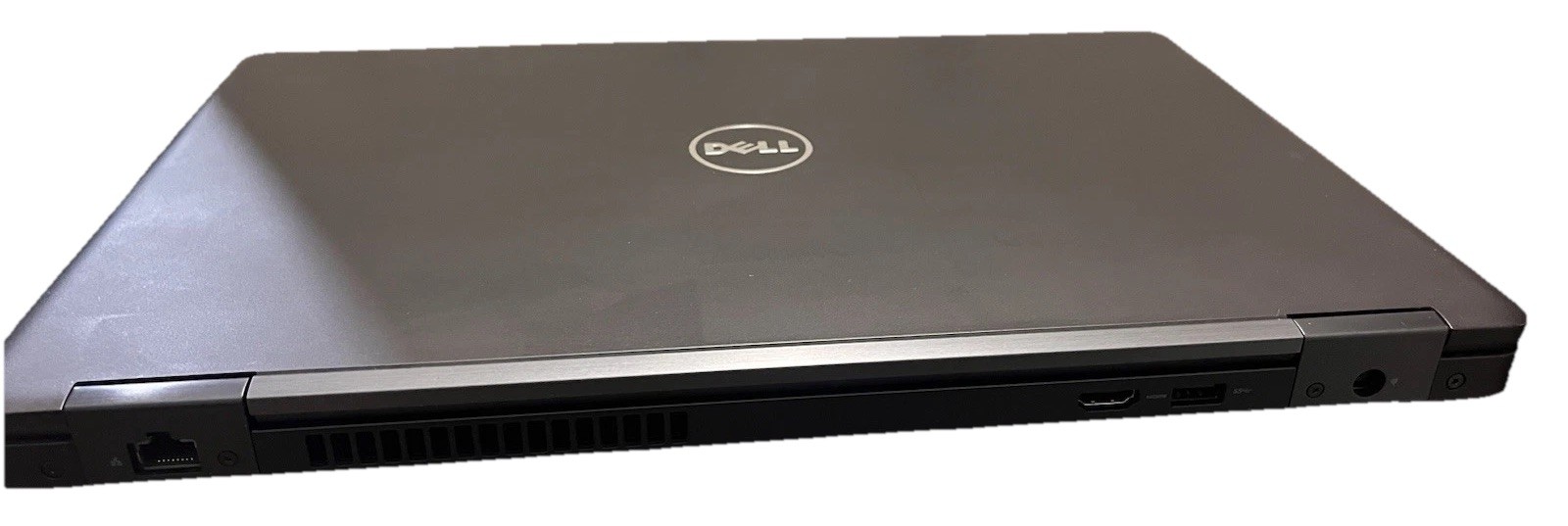 Dell 5580 2.90GHz Quad- i7 7820HQ/8GB/256GB SSD/15.6″ FHD/Webcam/BT