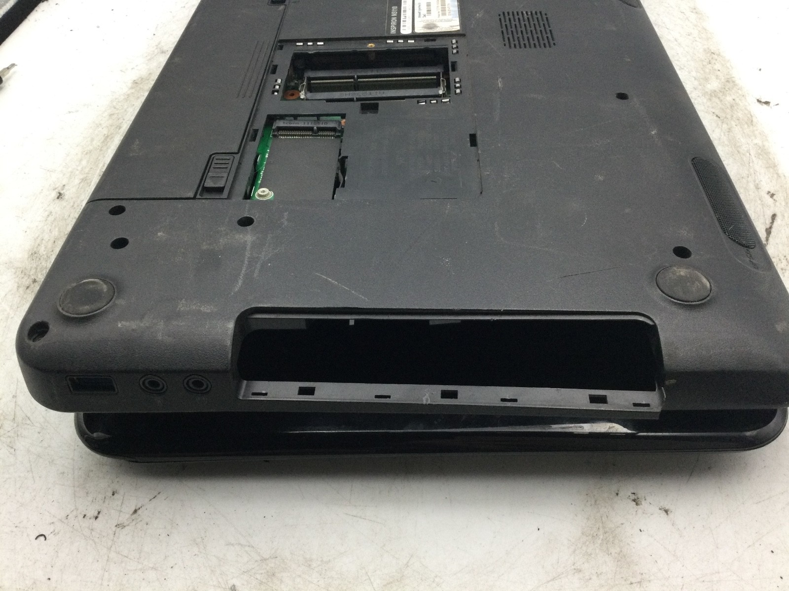 DELL INSPIRON N5110 – FOR PARTS/MISSING COMPONENTS – READ DESCRIPTION – BB
