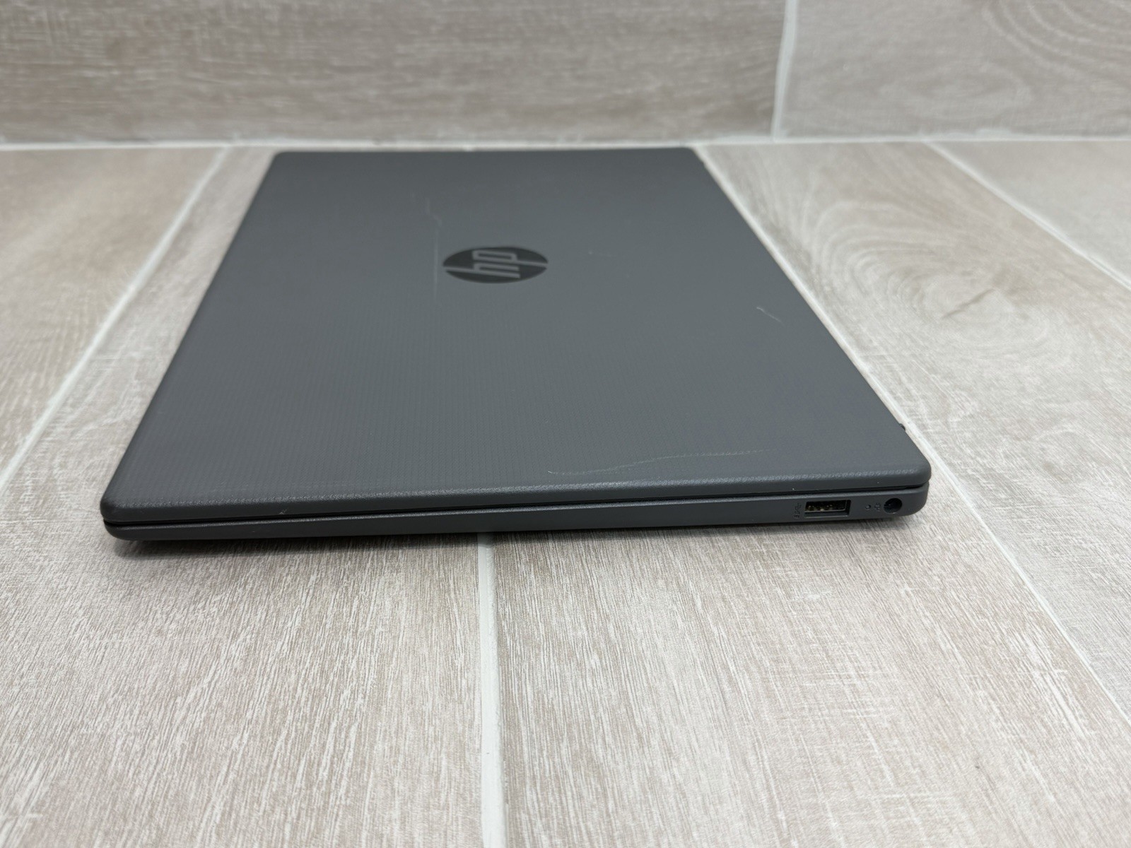 HP 255 G10 Laptop 15.6″ AMD Ryzen 5 7530U 8GB RAM 256GB NVMe SSD Win-11