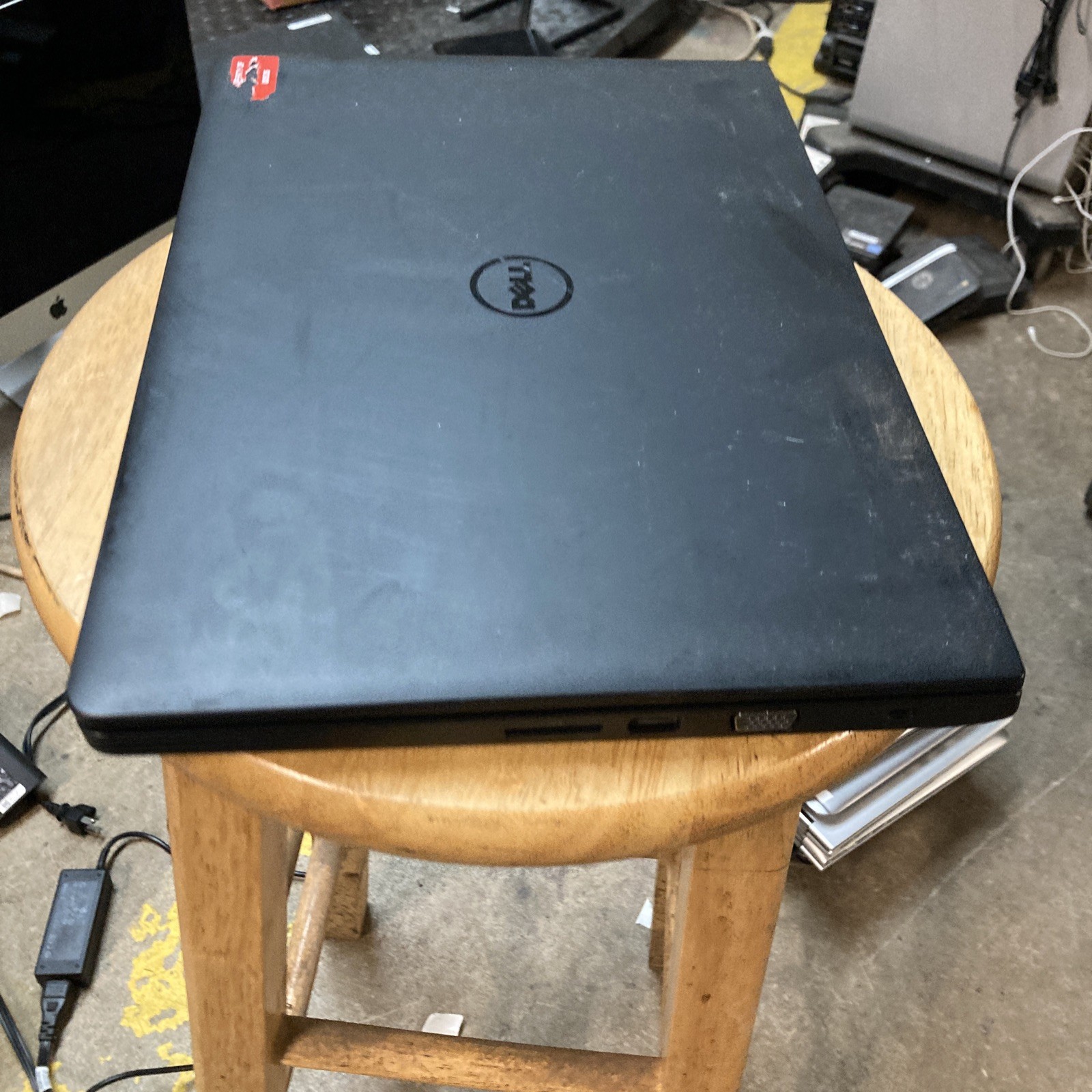 Dell Latitude 3460 i5-5200u 2.2GHz, 8GB Ram, 500GB HDD, Windows 10