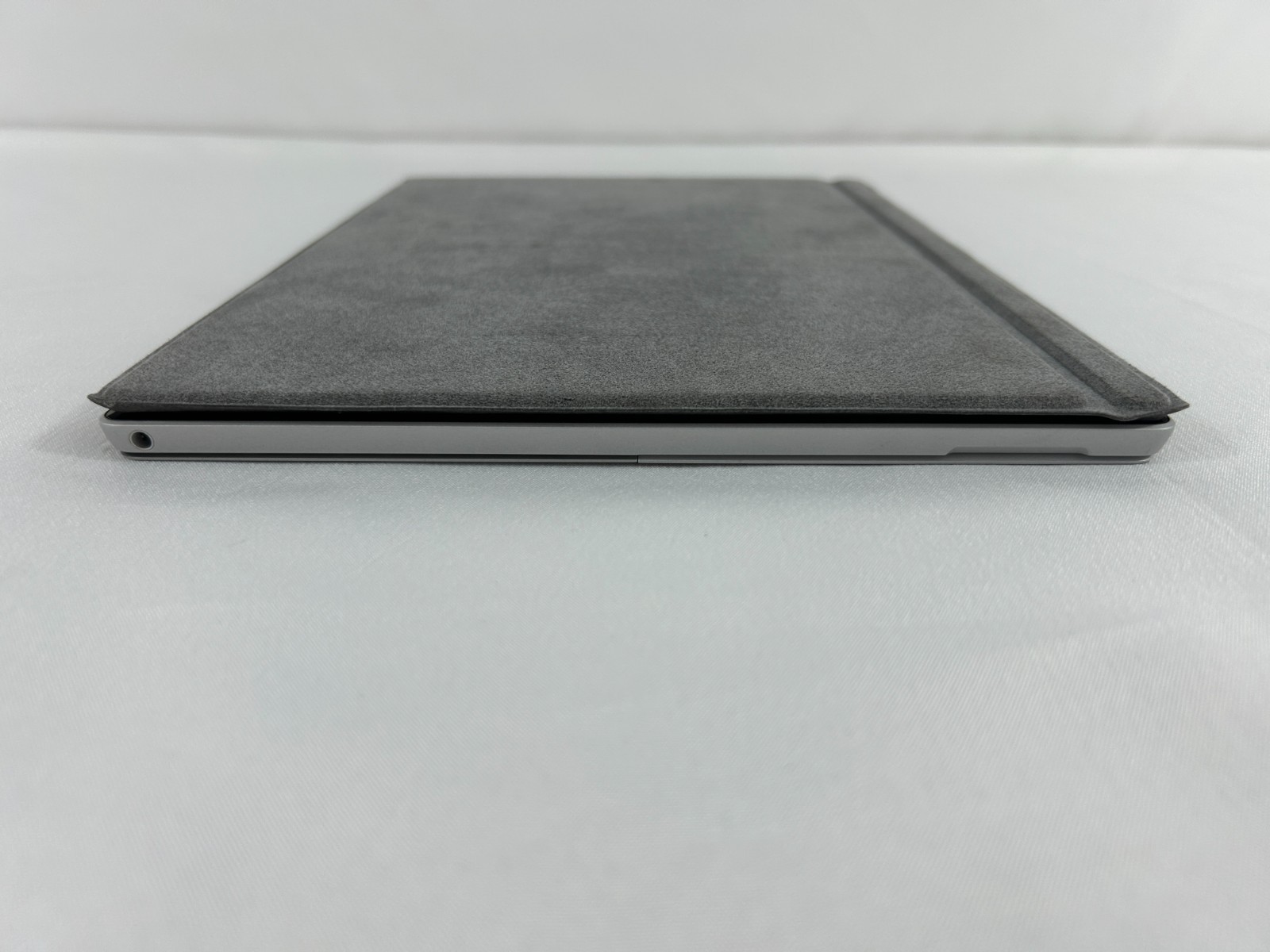 Microsoft Surface Pro 7 12.3″| i7-1065G7 | 16GB RAM | 512GB NVMe | W11Pro