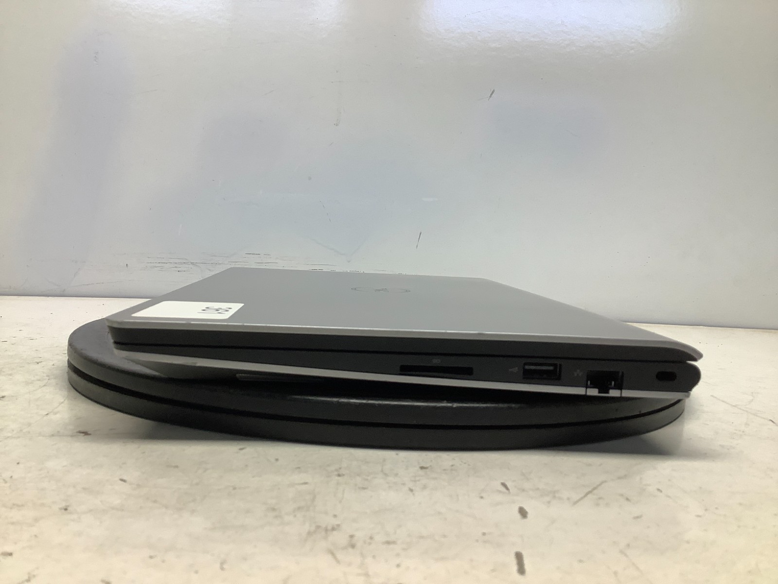 Dell Inspiron 3135 AMD A6-1450 1000MHz 4 GB NO HDD