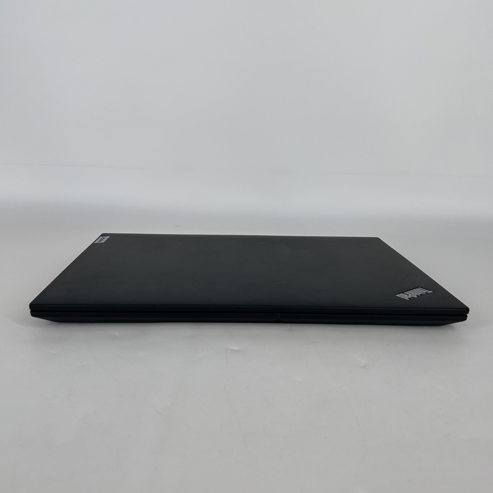 Lenovo ThinkPad T16 Gen 1 Gray FHD+ 2.2 GHz i7-1270P 16GB 512GB SSD Very Good