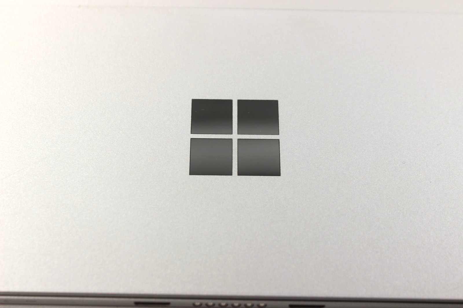 Microsoft Surface Pro 7 1866 Windows 10 Tablet Computer w/Keyboard Type Cover