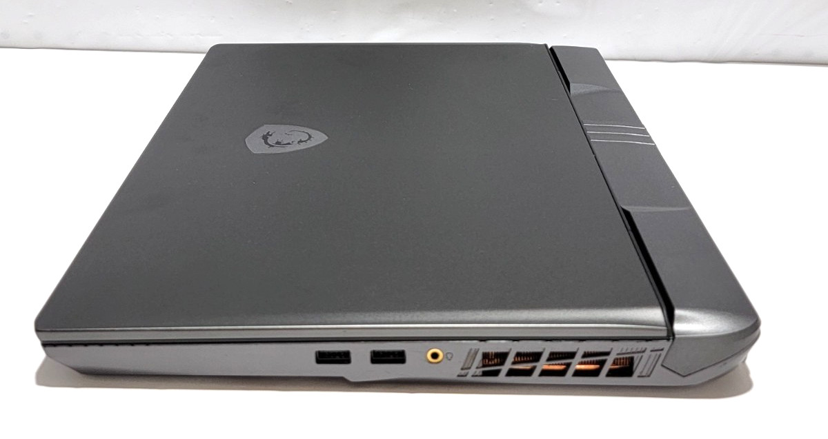 MSI Vector 16 HX AI A2XW-Intel Ultra 9 275HX-64GB Ram-4TB SSD-Nvidia RTX 5070