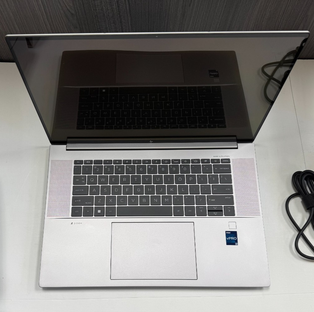 HP ZBook Studio 16 G9 Laptop i7 4K OLED TOUCH 512GB32GB RTX A2000 8GB – Warranty