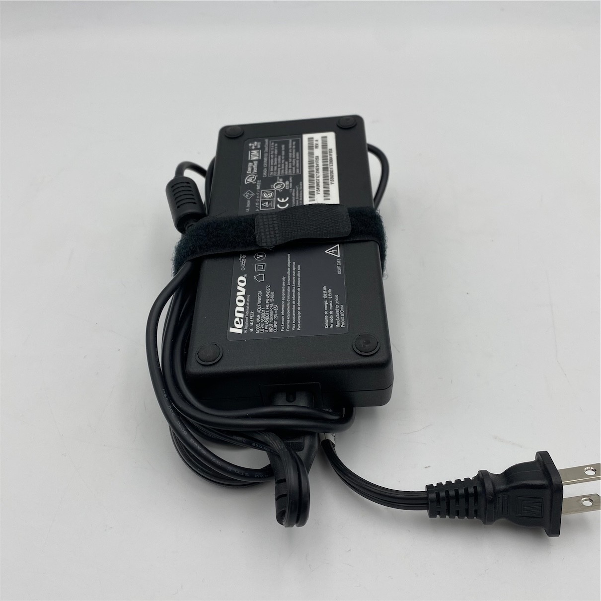 Lenovo ThinkPad 170W AC Adapter Charger 45N0372 45N0371