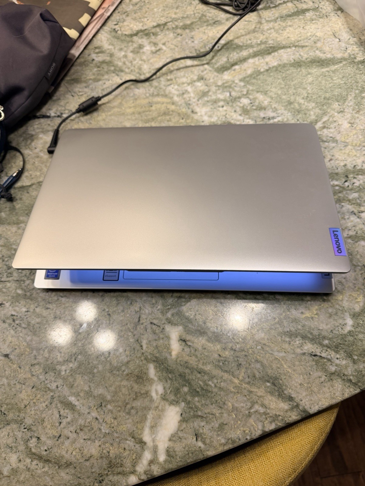 Lenovo IdeaPad 1 14IGL7 Laptop Type 82V6 EUC!