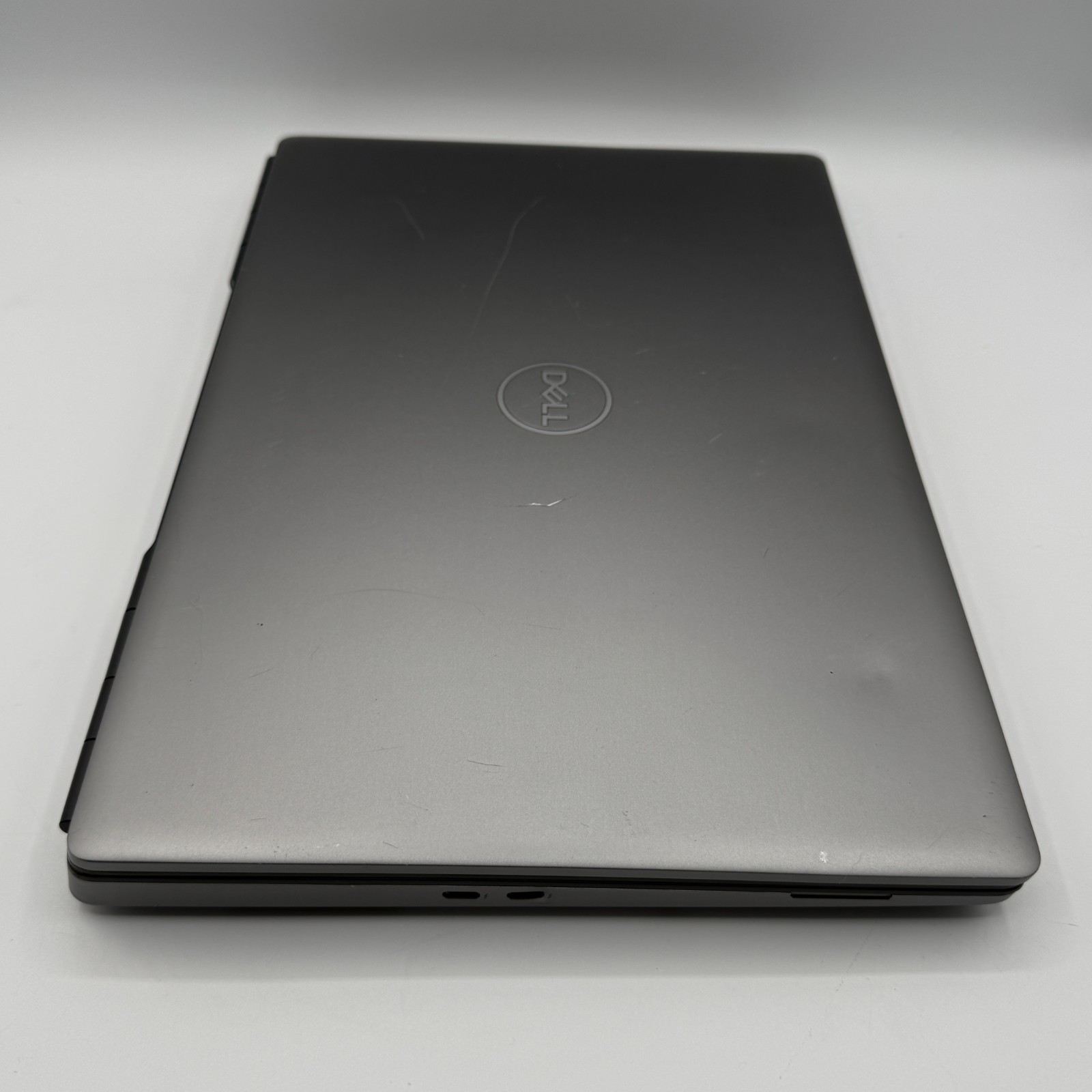 Dell Precision 7560 15.6″ i7-11850H 32GB RAM 512GB SSD NVIDIA T1200 Win 11 Pro