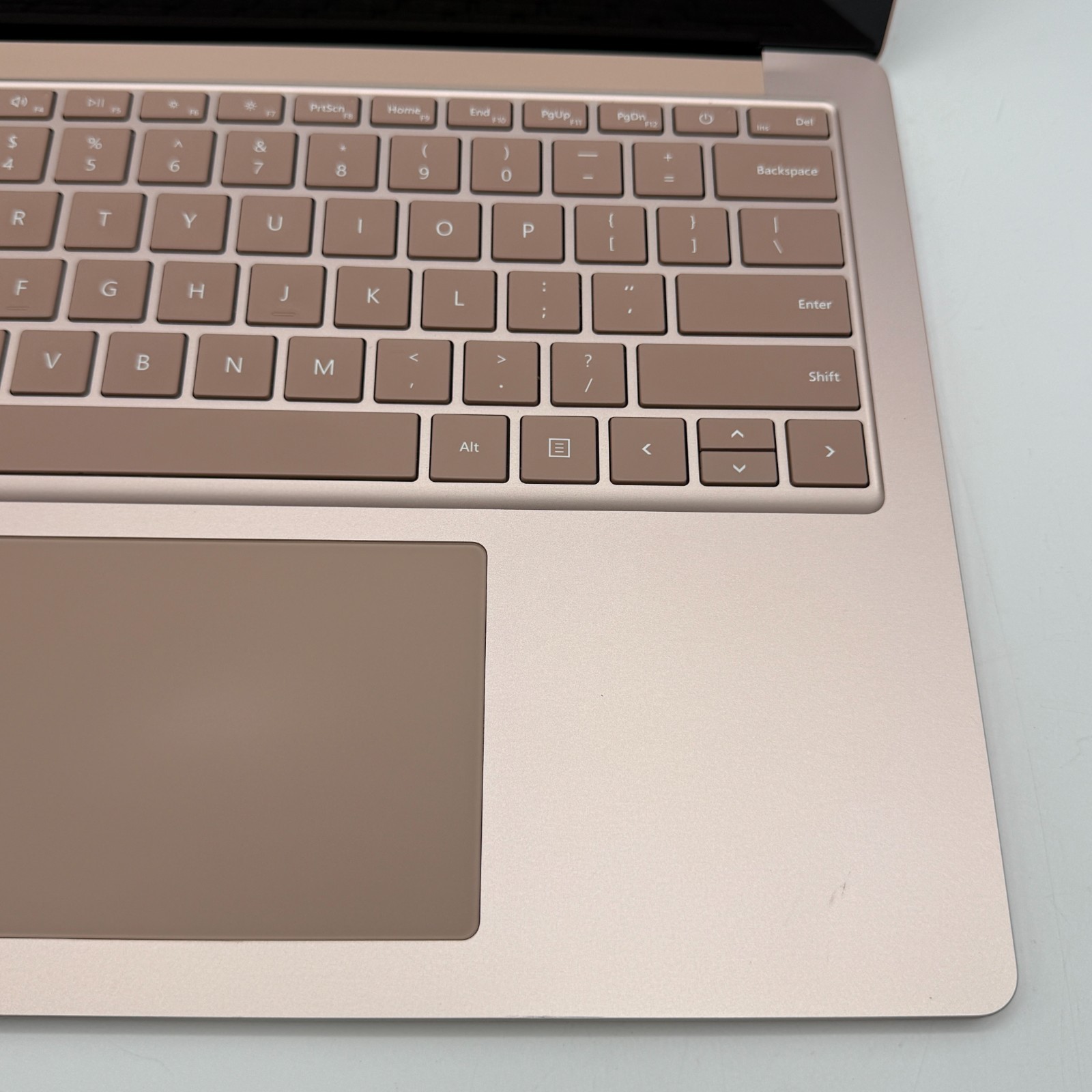 Microsoft Surface Laptop 4 1951 13.5″ i5-1145G7 16GB 256GB SSD Win11 Pro Dent