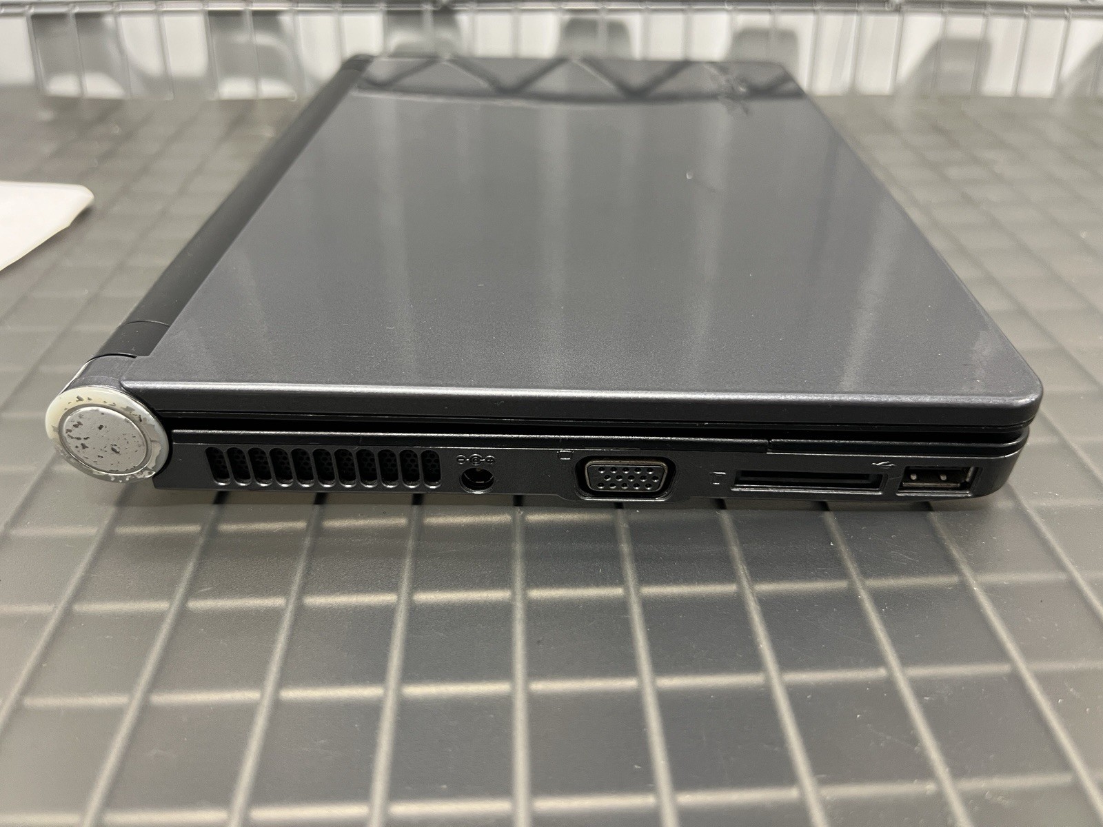 Lenovo IdeaPad S10e & CHARGER Windows XP Netbook 240GB SSD