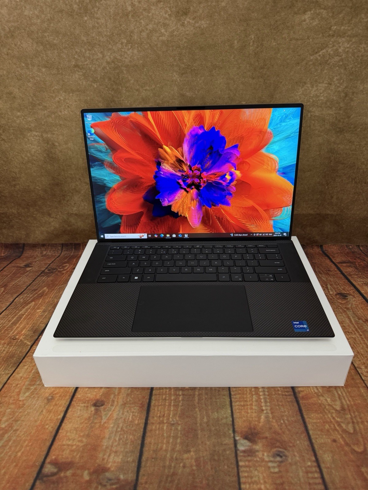 Dell XPS 9500 15” 4k Touch I7 10750H | 1 TB SSD 16 Gb Ram GTX1650 Ti Win 11 Pro