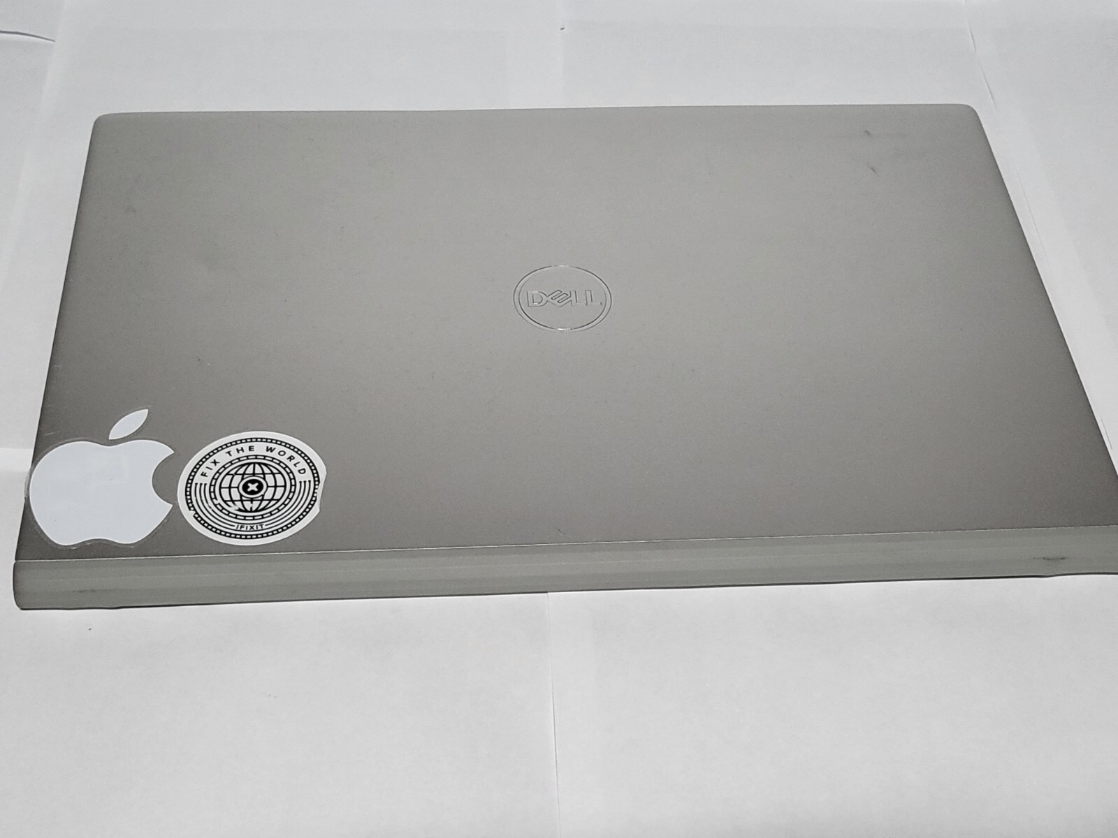 Dell Inspiron 5502 15.6″ Laptop| Intel i7 1165G7|500GB |16GB RAM |Nvidia| Win11