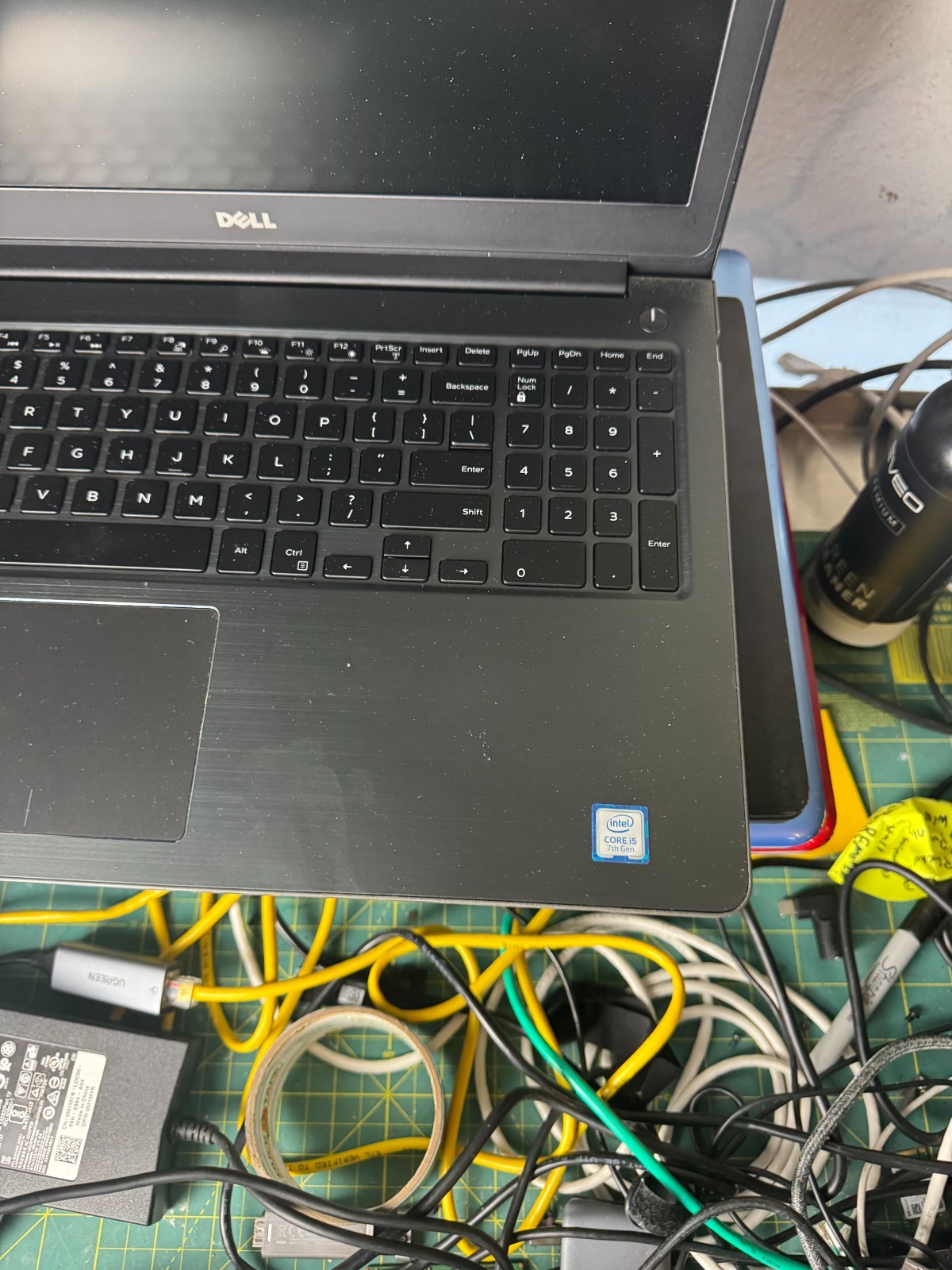 Dell Vostro P62F Intel Core i5 7th Gen Laptop for Parts/Repair #4735