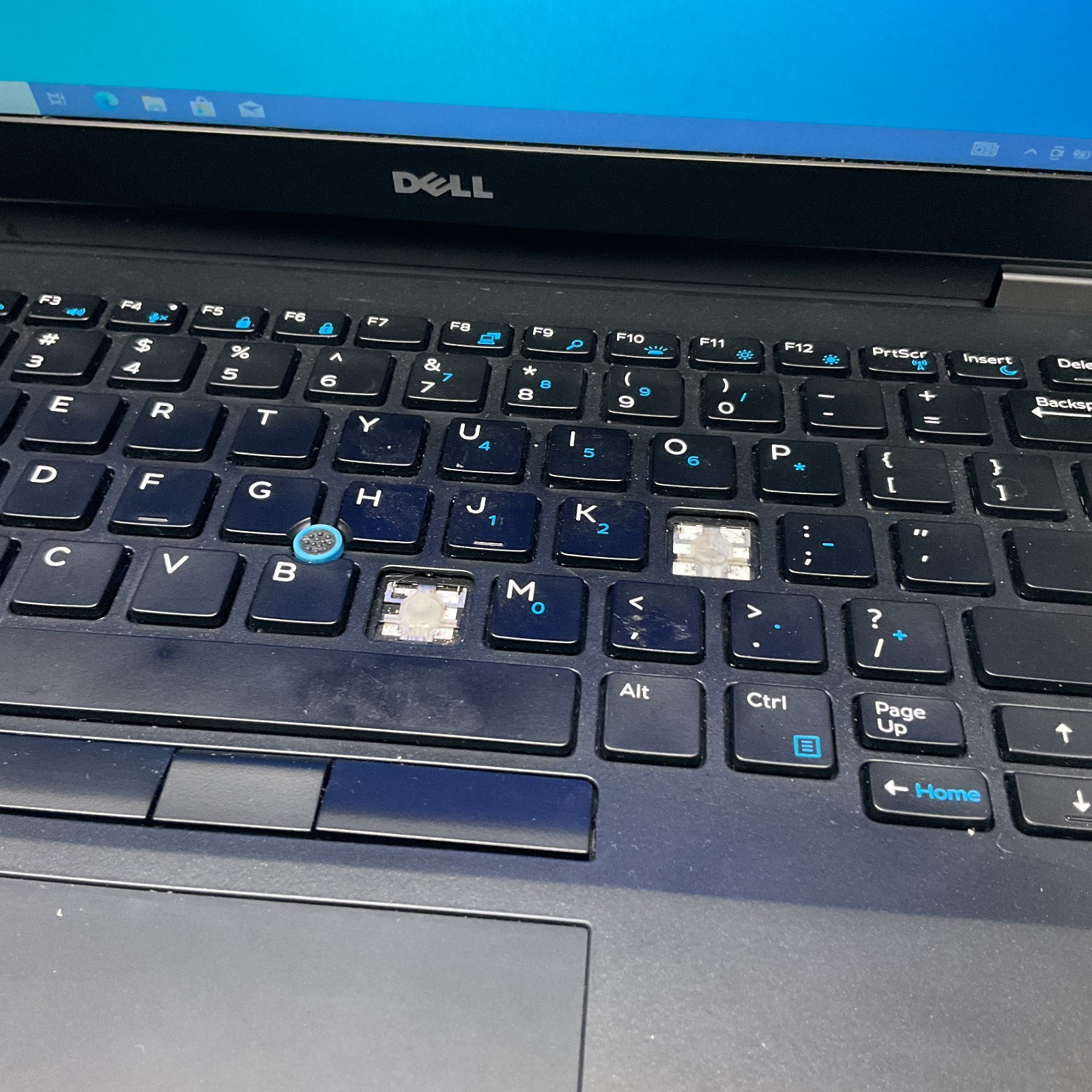 Dell Latitude E7470 Intel i5-6300U 2.4GHz 8GB 256GB SSD Windows 10 Laptop! READ