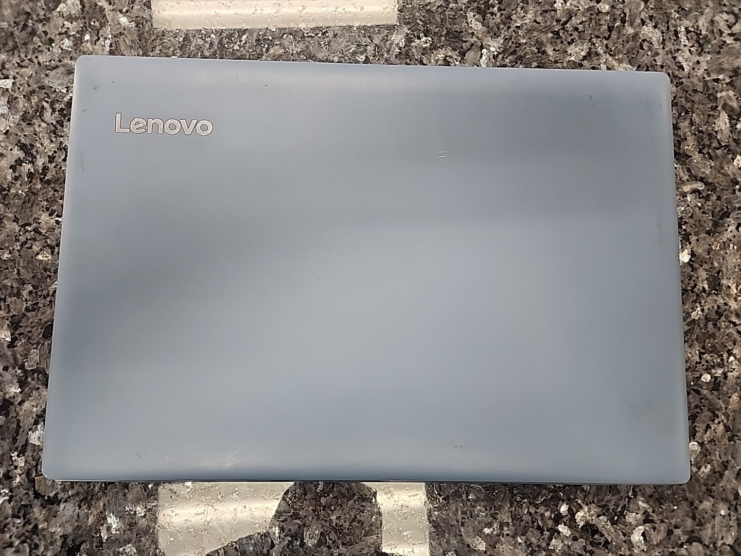 Lenovo IdeaPad 320 151 AP 4GB RAM NO HD/OS/ AC Adapter