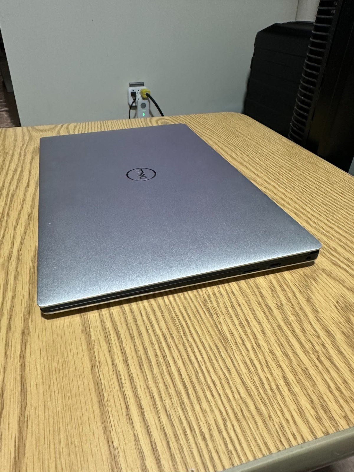 Dell XPS 13 9305 13.3″ Silver 2.8GHz i7-1165G7 16GB RAM 512GB SSD-TouchScreen