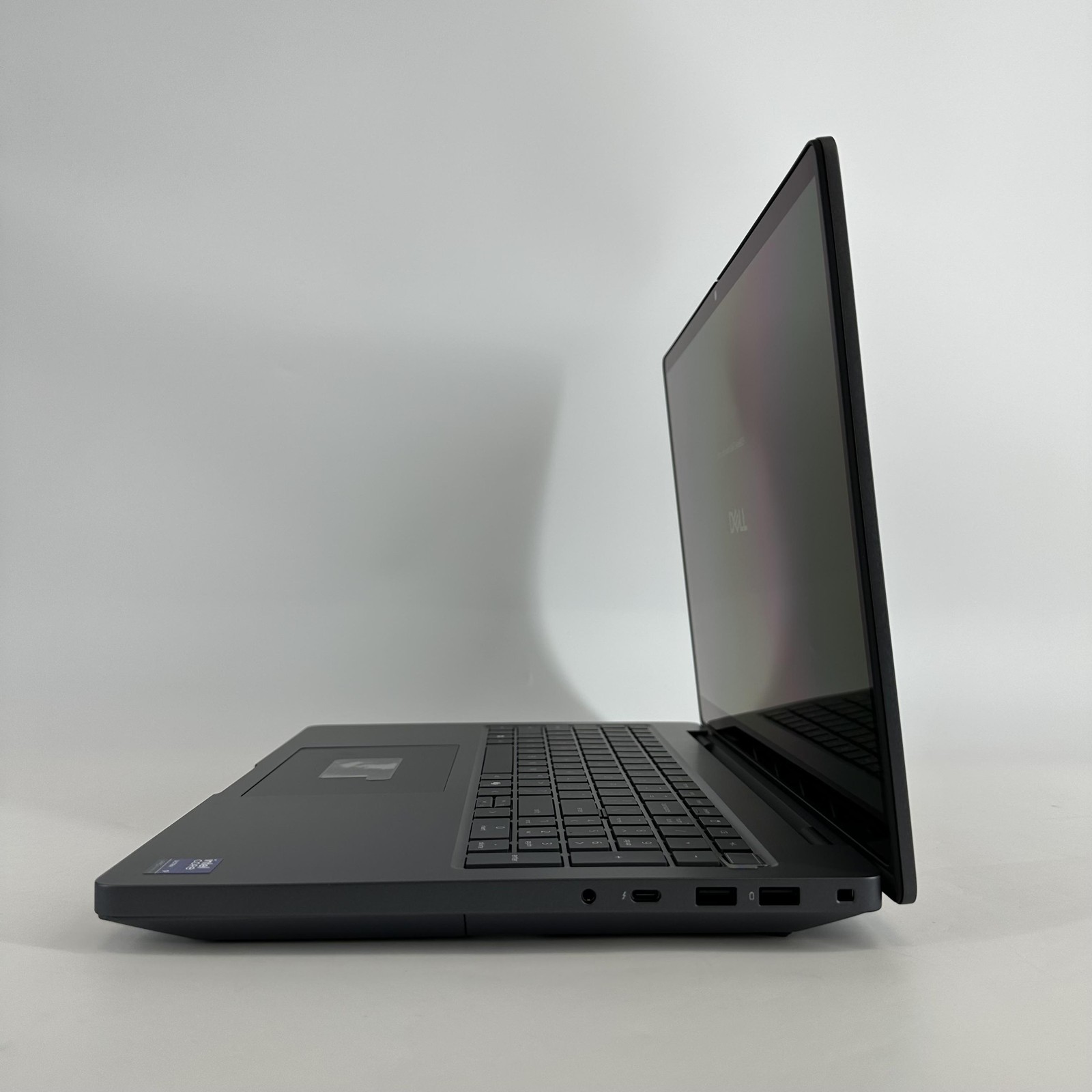 Dell Pro Max 16 Plus MB16250 UHD+ TOUCH Ultra 9 285HX 64GB 1TB RTX PRO 1000