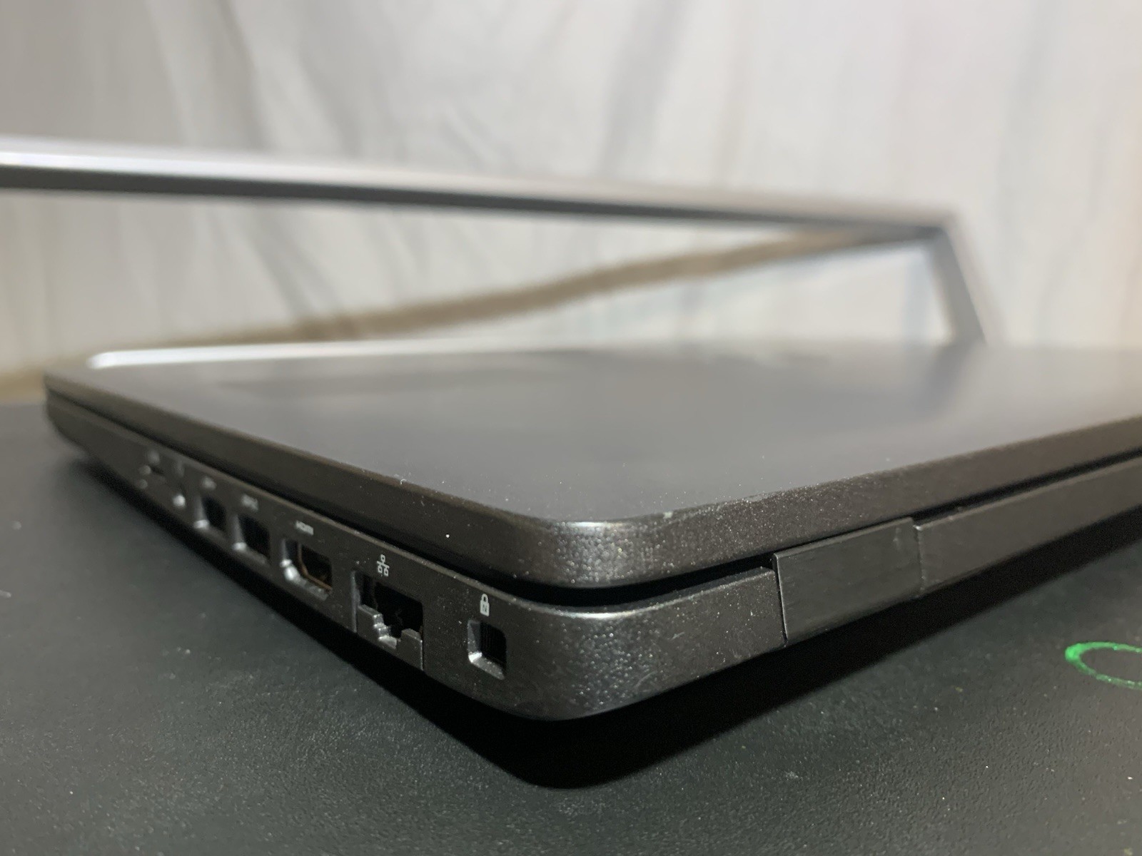 Dell Latitude 5500 i5-8365U 8GB 256GB SSD Win11 15.6in FHD Touch Black