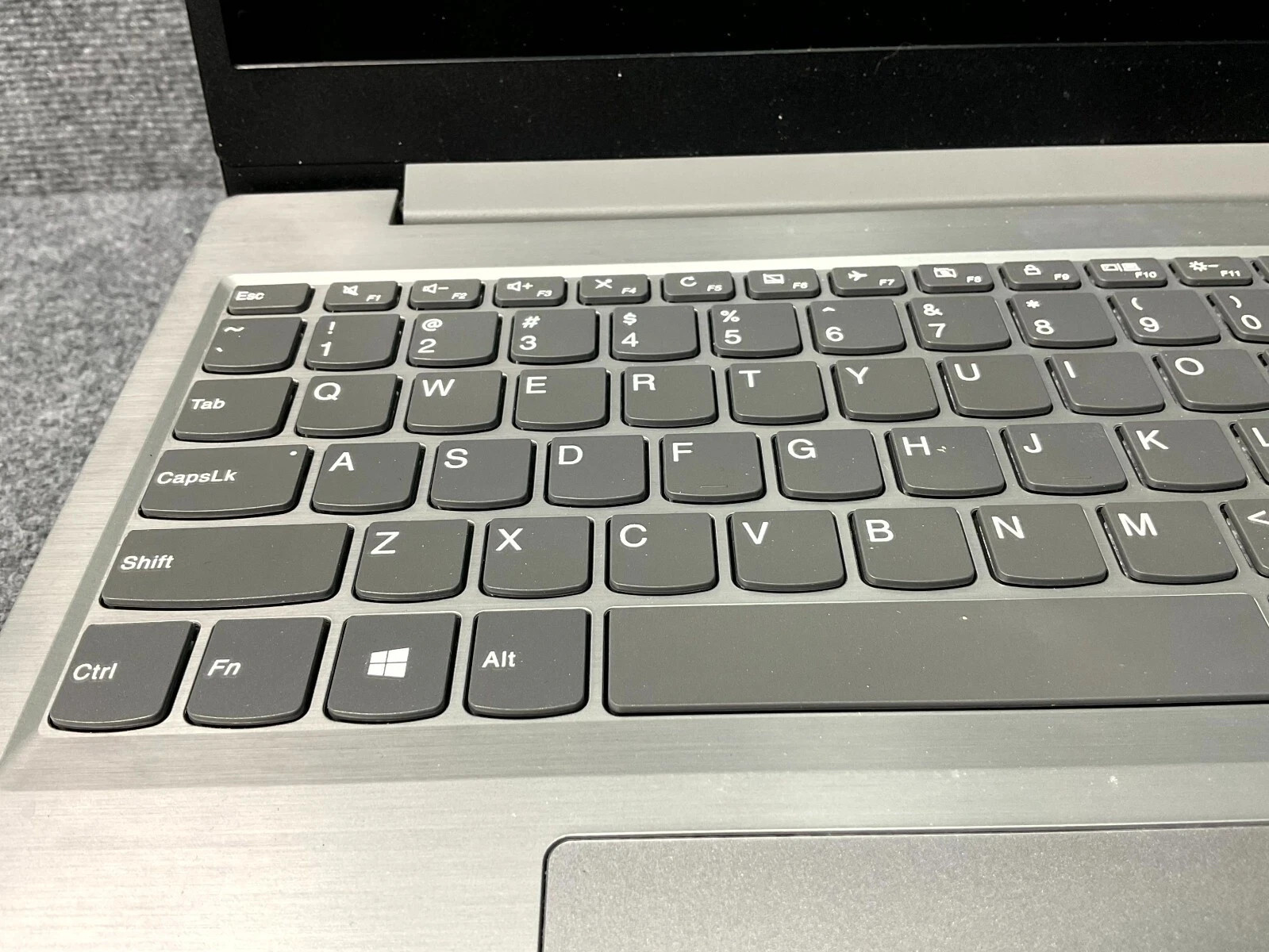 Lenovo IdeaPad L340 i3 8th Gen 8GB 2.1 GHz Core 8145U